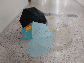물통,우산,머리띠